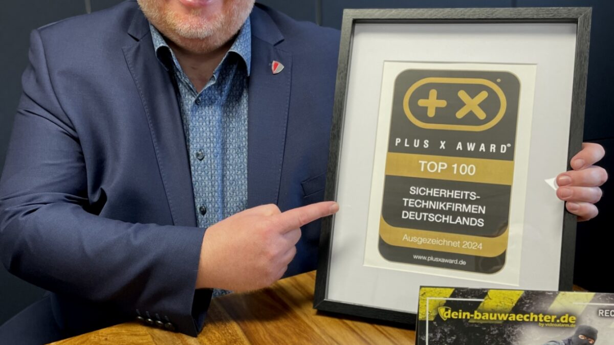 Plus X Award für videoalarm.de